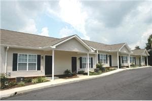 405 Christian Church Rd, Johnson City, TN 37615