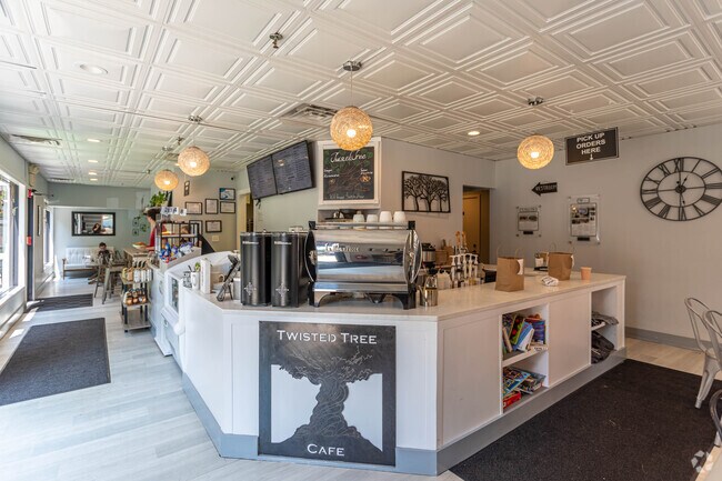 Enjoy a raspberry peach smoothie at The Twisted Tree Café in Lincoln.