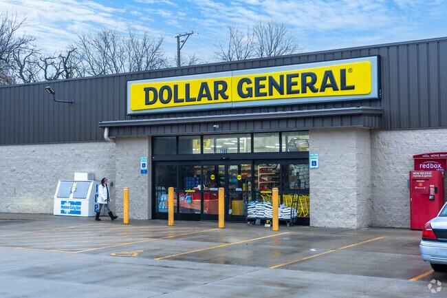 For a quick shopping trip, Hickory Falls residents can swing by the local Dollar General.