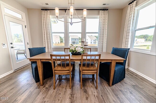 2004 Upland Ln, Durham, NC 27712 - photo 2