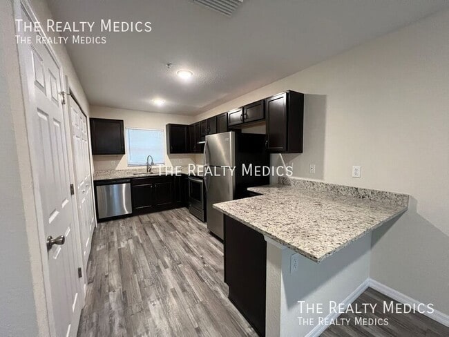 106 Walnut Dr, Ocala, FL 34480 - photo 5