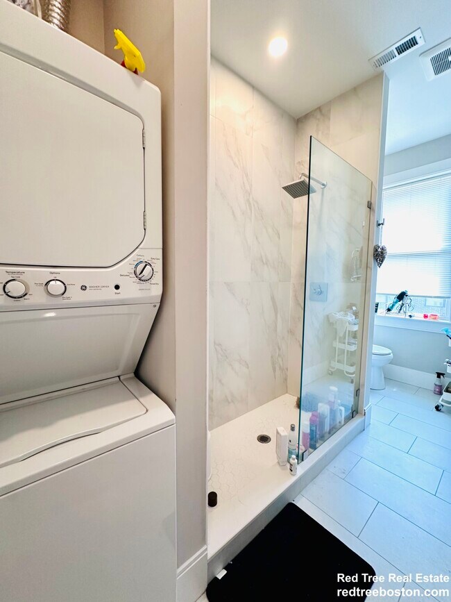 66 Lubec St, Boston, MA 02128 - photo 4