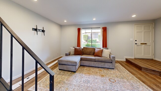 11911 Royal Rd unit C, El Cajon, CA 92021 - photo 2