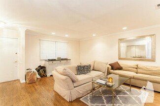 1330 N La Salle Dr, Chicago, IL 60610