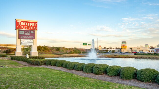 433 Glacier Way unit 36205542, Conway, SC 29526 - photo 6