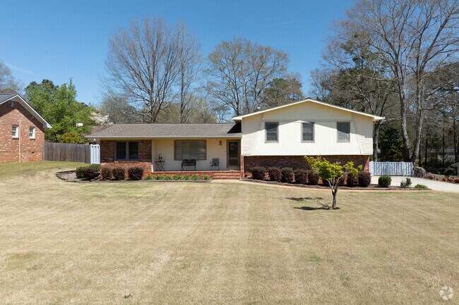 Discover the charm of North Gate, where you'll find beautifully designed split-level homes set on expansive, flat lots.