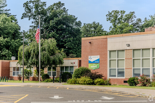 Stony Hill School is located in Wilbraham, MA.