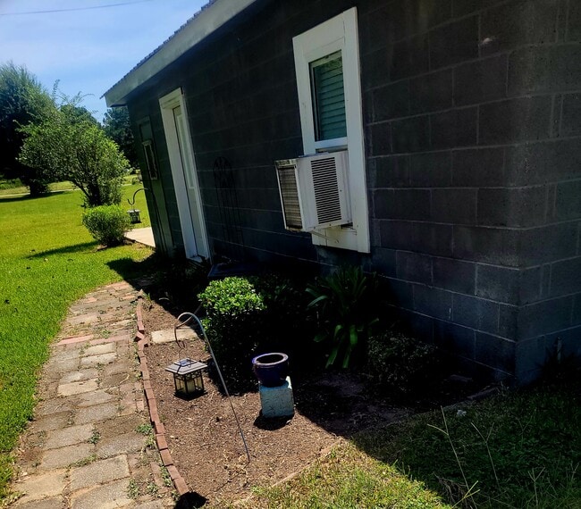 123 Gordon Rd unit Raptor RV, Lucedale, MS 39452 - photo 2