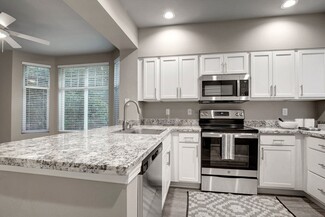 11101 123rd Ln NE, Kirkland, WA 98033