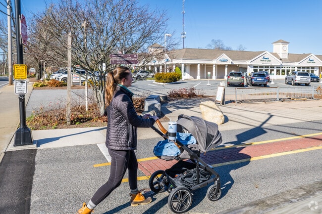 Retail areas in Orleans provide family-friendly shopping with a mix of stores and boutiques.
