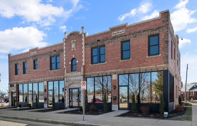 6012 Southwest Ave, Saint Louis, MO 63139 - photo 2