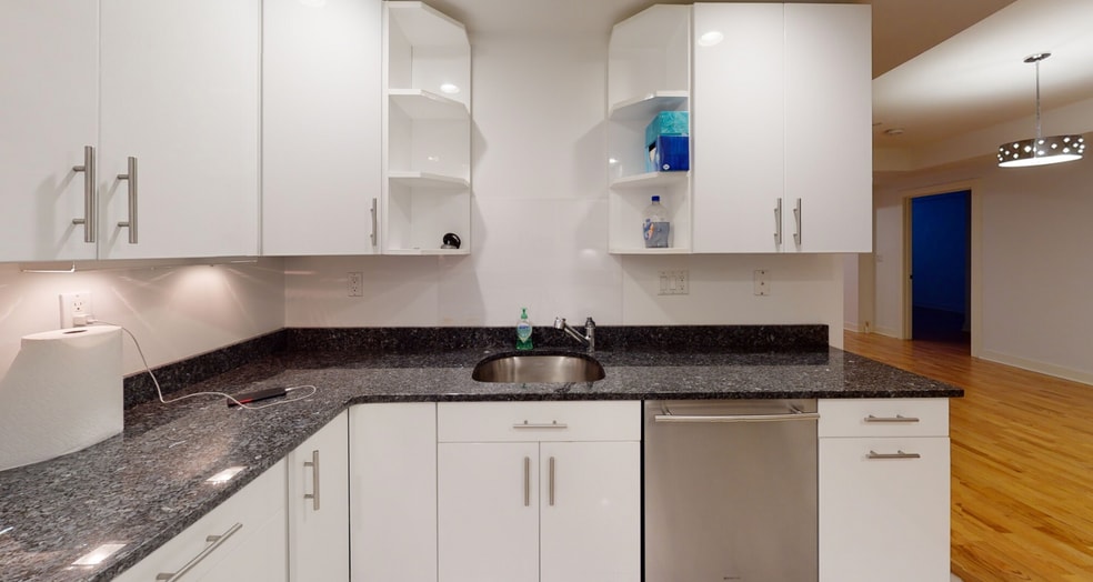 150 Saint Paul St unit 202, Brookline, MA 02446 - photo 1