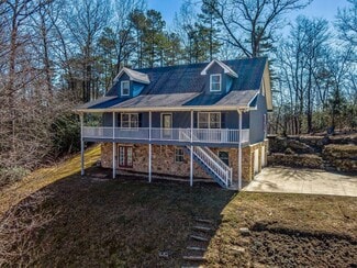 180 Canaday Dr, Brevard, NC 28712