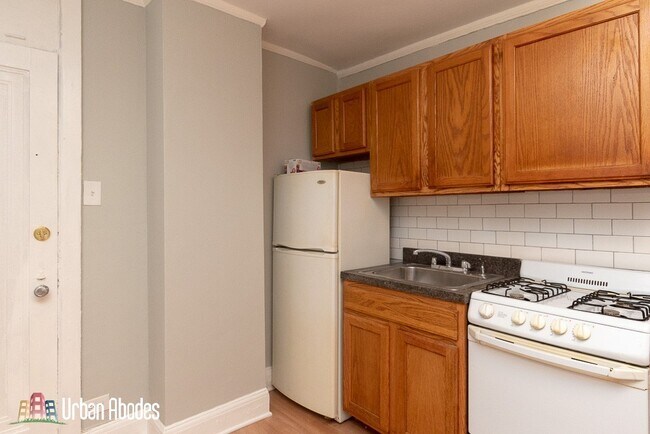 3836 N Fremont St unit A07C, Chicago, IL 60613 - photo 3