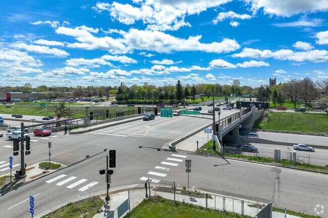 Minnesotans often take Highway I-94 to travel to Minneapolis.