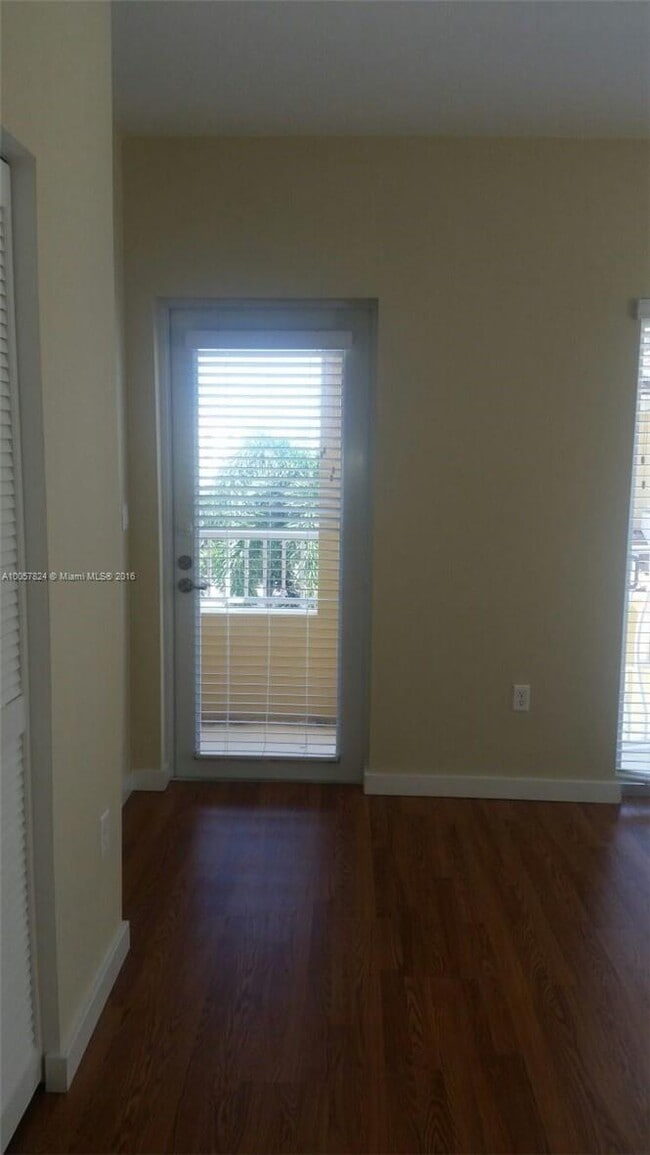 18429 NE 28th Ave, North Miami Beach, FL 33160 - photo 3