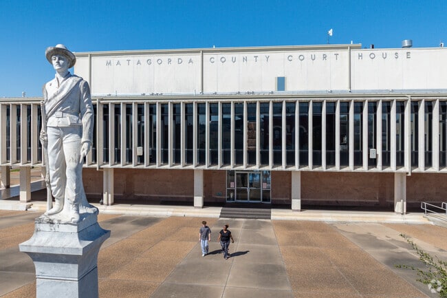 The Matagorda County Court House is the historic centerpiece of Bay City.