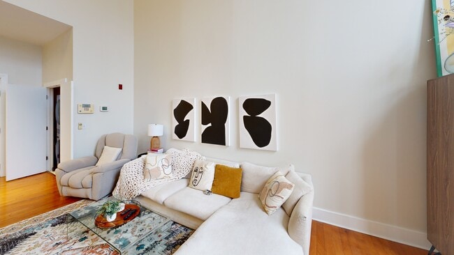 1907 W Cary St unit A, Richmond, VA 23220 - photo 2