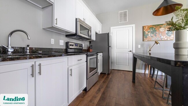 41 E 9th Ave unit 2-208.1412111, Columbus, OH 43201 - photo 5