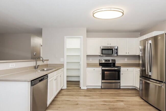 10938 E Flossmoor Ave, Mesa, AZ 85208 - photo 6