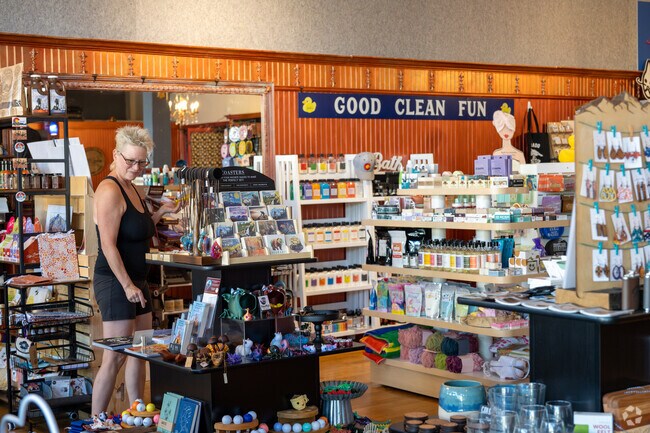 Make sure you pick up a souvenir when visiting downtown at Snarkington’s Gifts.