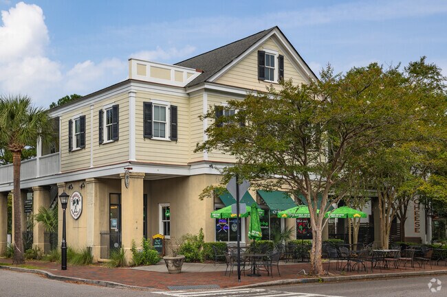 Locals gather at O’Brion’s Pub in I'On for drinks and casual dining.