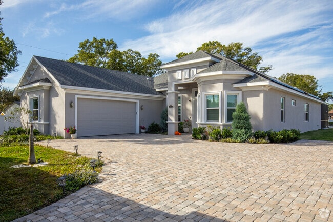 New construction homes are common in Lutz neighborhoods.