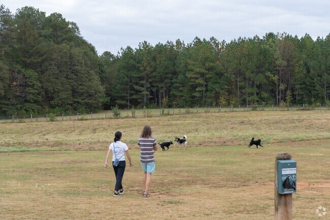 Southeast Clarke Park in Green - Crestwood offers a dog park for residents to enjoy.