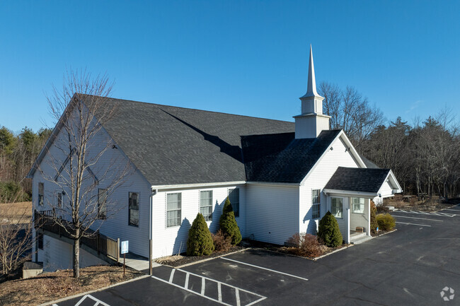 Hillsboro Christian School is a private Christian school in Manchester serving students K-12.
