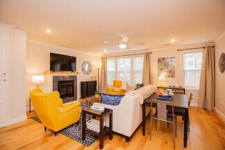 1008 Tremont St Unit 4, Boston, MA 02120