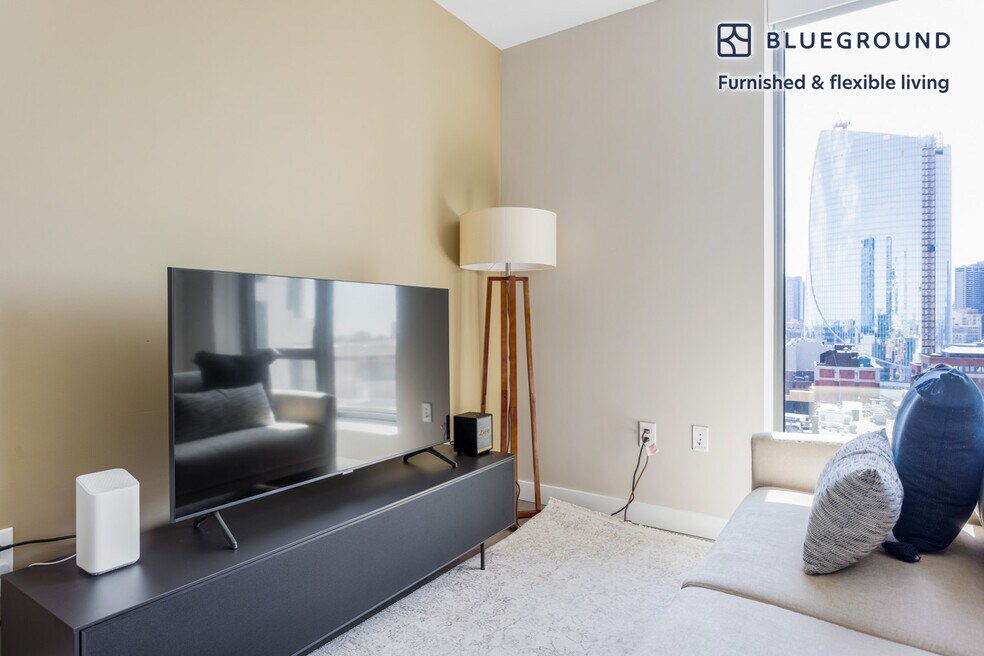 1 Nashua St unit FL16-ID702, Boston, MA 02114 - photo 1