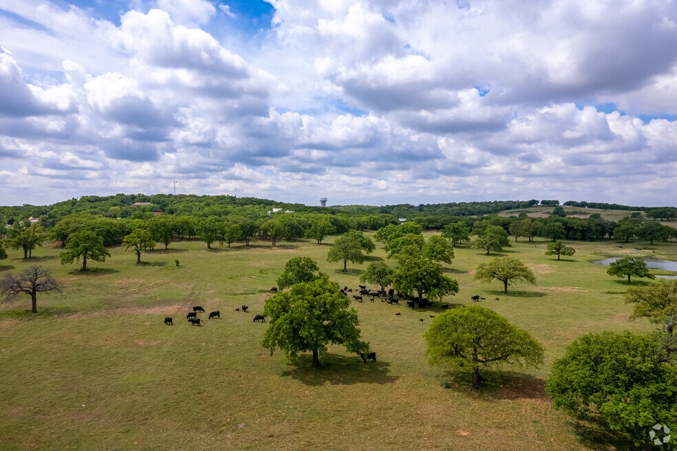 Neighborhood_WestLake_537556_P1_031224_v2