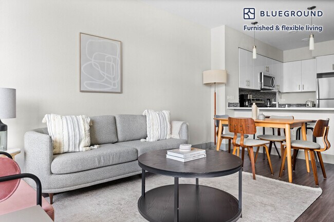 1800 Lacassie Ave unit FL3-ID984, Walnut Creek, CA 94596 - photo 2