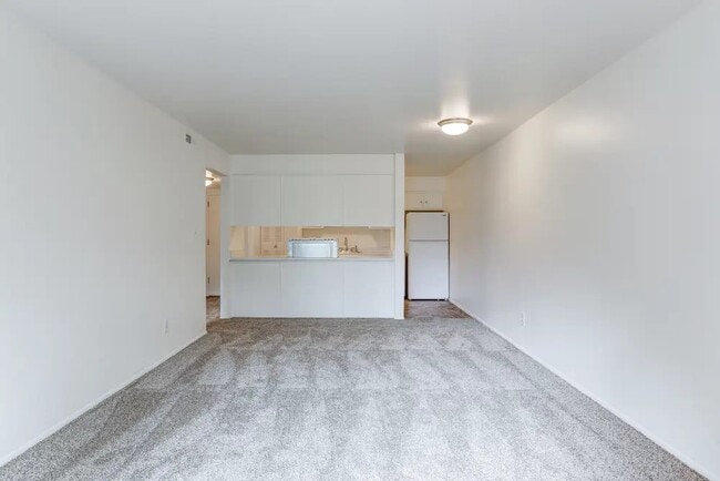 Somerset Apartments, Flushing, MI 48433 - photo 5