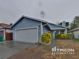 1582 Woodhaven Ln, Sparks, NV 89434