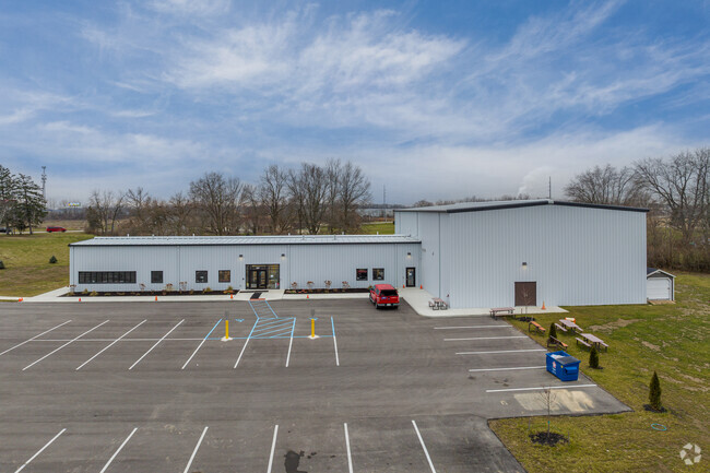 The student-teacher ratio at Fort Wayne's Aboite Christian School is 9 to 1.