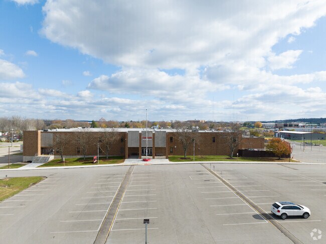 Fairfield Crossroads front of the building.