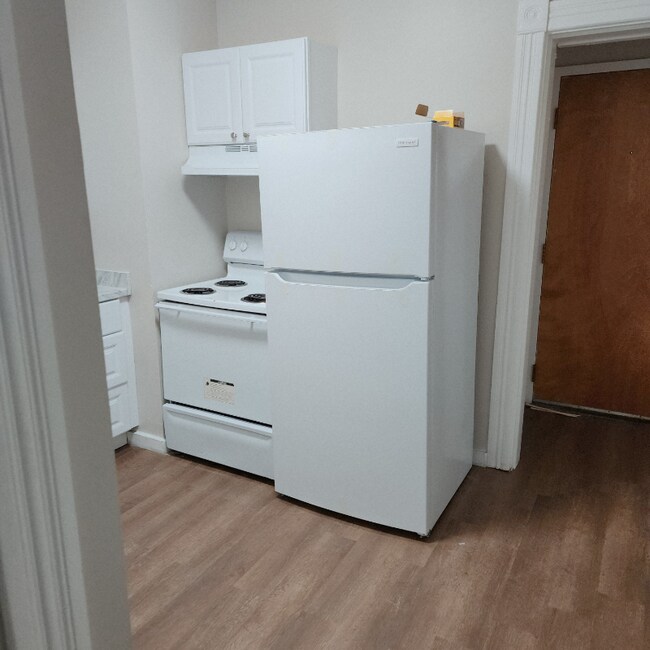 43 Austin St unit 32, Worcester, MA 01609 - photo 4