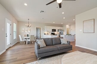 308 Hidden Meadows Dr, Lafayette, LA 70506