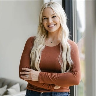 Emily Schmitt