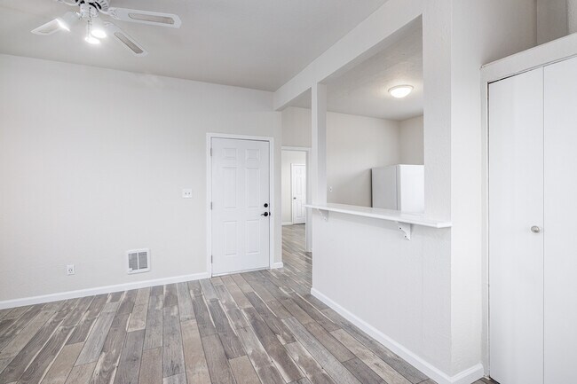512 Barrett Ave unit 512, Richmond, CA 94801 - photo 5