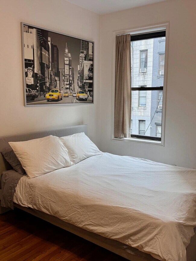 358 E 81st St unit ID1032035P, New York, NY 10028 - photo 5