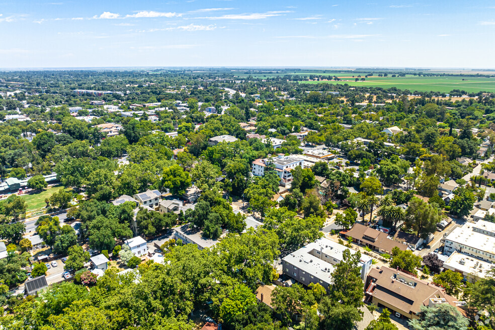 Nh_Downtown Davis_509544_032624_P2_DQ_V2