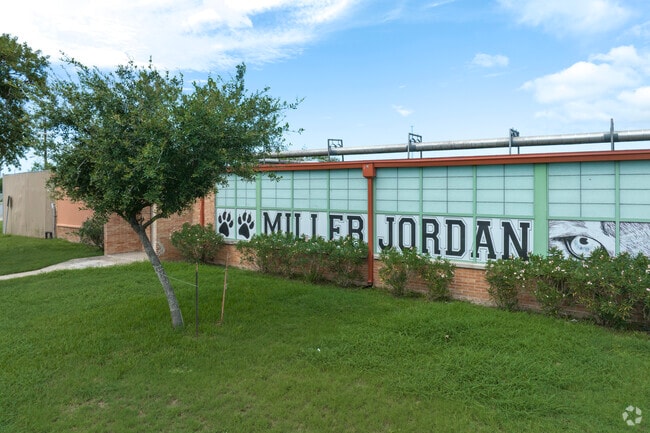 Miller Jordan Middle School hosts grades 6th to 8th in the city of San Benito.