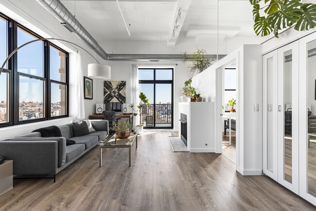 University Village Lofts unit 709S, Chicago, IL 60608 - photo 5