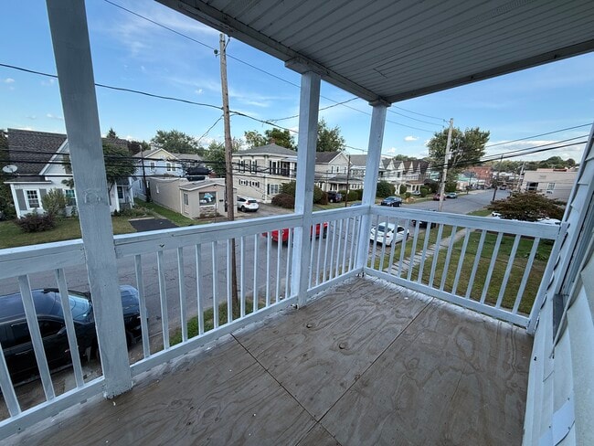 604 E Market St unit 2, Scranton, PA 18509 - photo 7