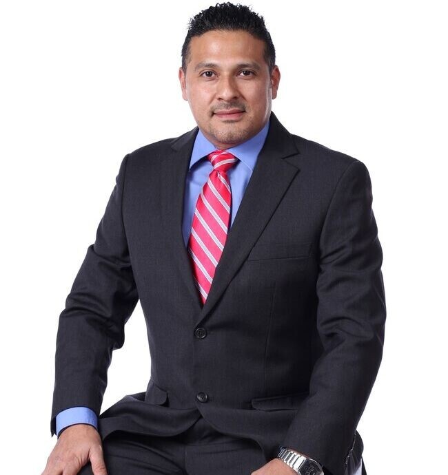 Oscar E. Hernandez