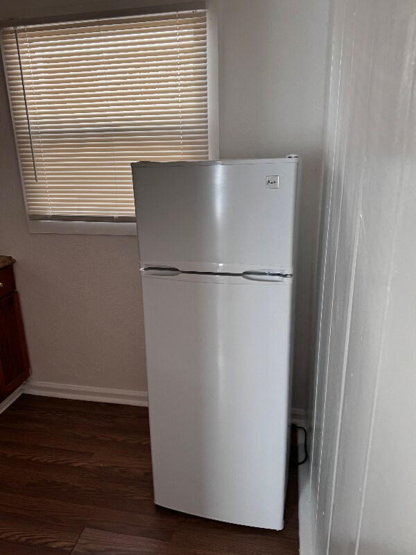 8557 Juniper Ave unit 20, Fontana, CA 92335 - photo 7