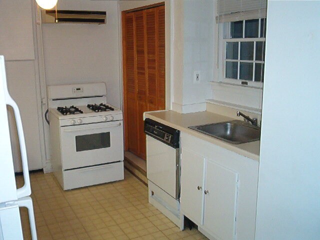 228 Ringgold St unit 2, Peekskill, NY 10566 - photo 5