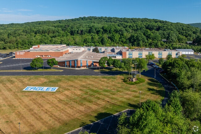 Students and faculty tend to enjoy their academic years at Blue Mountain High School.